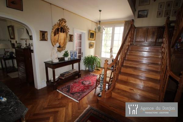 Maison bourgeoise Jonzac 308 m²