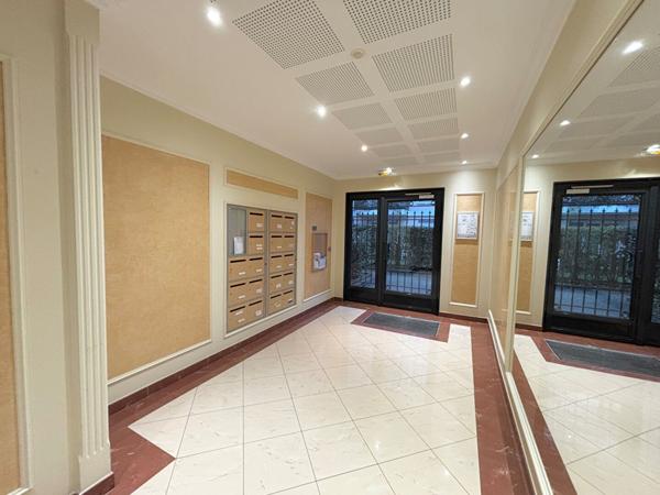 Appartement 2 pièces 42,44 m2 - Ozoir La Ferrière - OZOIR LA FERRIERE