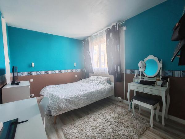 Appartement 74 m2, 4 pièces, 2 chambres, cave