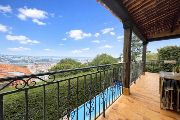 Villa 214m² Vue Mer Saint Laurent Du Var