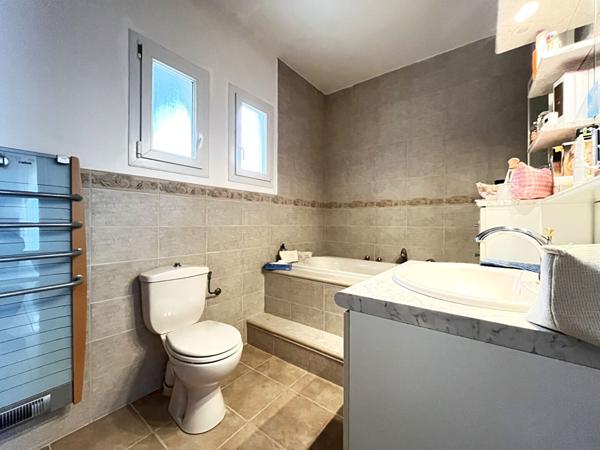 Villa 214m² Vue Mer Saint Laurent Du Var