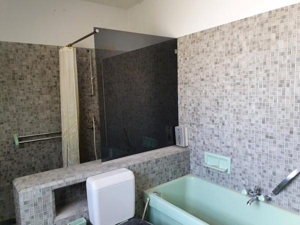 Maison d'habitation de 320m2 - Clavette 17220