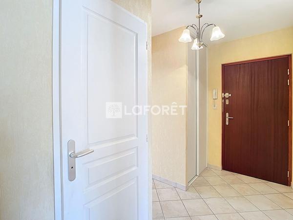 Location appartement Saint-Junien - 3 pièce(s) - 74 m² - 690 €/mois