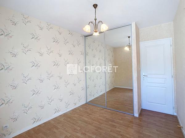 Location appartement Saint-Junien - 3 pièce(s) - 74 m² - 690 €/mois