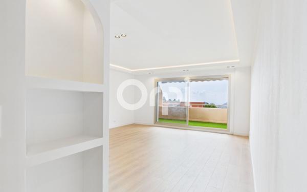 Appartement à vendre    4 pièces • 71 m2 Mandelieu-la-Napoule