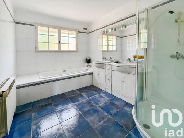 Maison à vendre 6 pièces 151 m² Le Crès