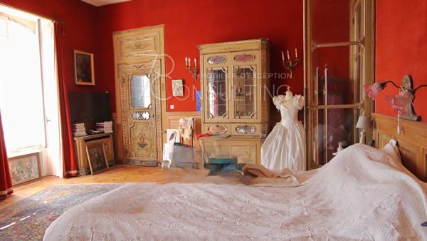 VENTE – MAUVEZIN GERS- CHÂTEAU ET DÉPENDANCES SUR PARC CONSTRUCTIBLE