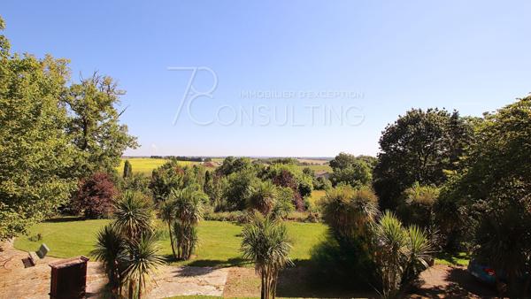 VENTE – MAUVEZIN GERS- CHÂTEAU ET DÉPENDANCES SUR PARC CONSTRUCTIBLE