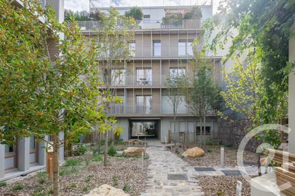 Appartement F2 à vendre  2 pièces - 46,50 m2 PARIS - 75020