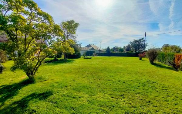 Maison à vendre    3 pièces •  Brain-sur-l'Authion