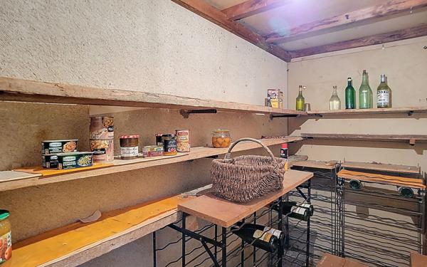 Maison à vendre    3 pièces •  Brain-sur-l'Authion