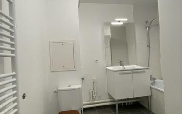 Appartement à louer    1 pièce •  Tremblay-en-France