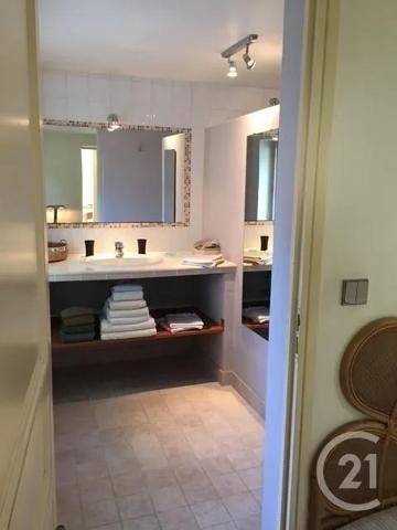 Maison à vendre  7 pièces - 180 m 2   CAGNES SUR MER  - 06