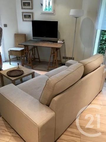 Maison à vendre  7 pièces - 180 m 2   CAGNES SUR MER  - 06