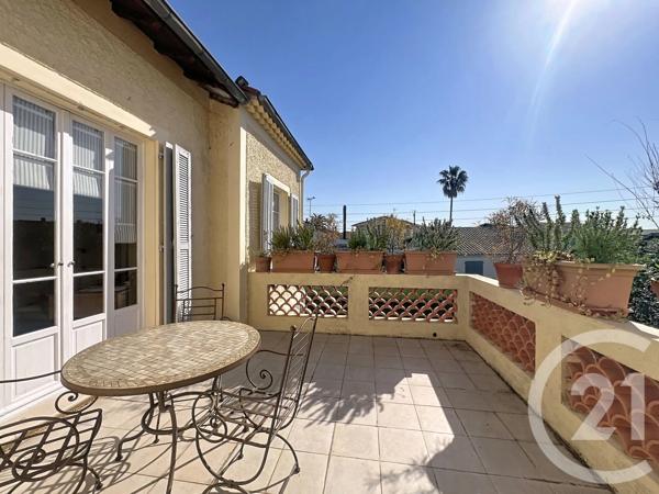 Maison à vendre  7 pièces - 180 m 2   CAGNES SUR MER  - 06