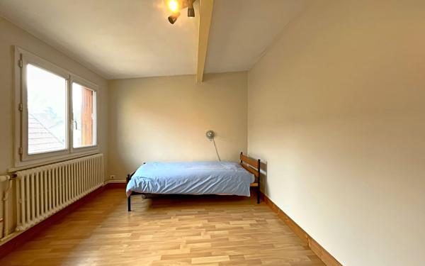 Maison à vendre    4 pièces • 88,10 m2 Bures-sur-Yvette