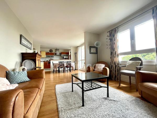 appartement à vendre 6 pièces LE CHESNAY (78)