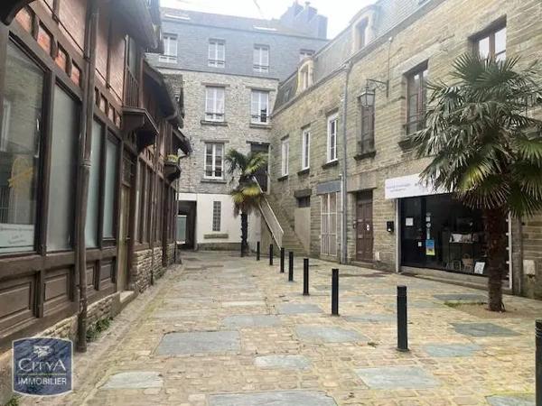 Appartement à louer 2 pièces 37m² Cherbourg-en-Cotentin (50100)