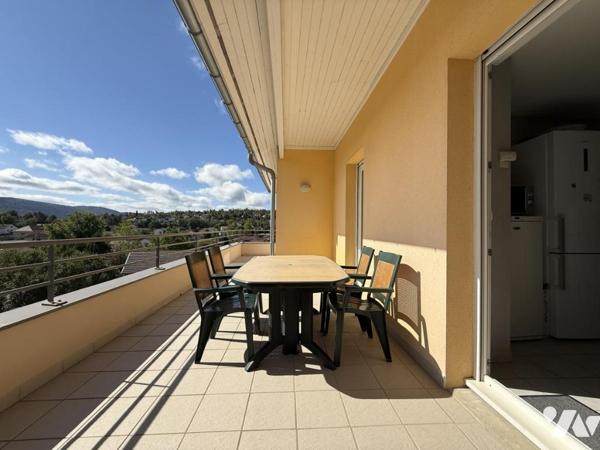 VEYZIAT – RARE SUR LE SECTEUR – T4 Bis en dernier étage avec terrasse.