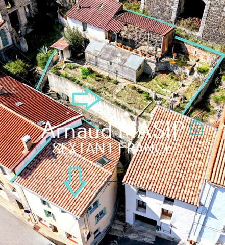 MAISON D'ANGLE, 97M² HAB, JARDIN SURELEVE NON ATTENANT, JOLIE VUE, PROCHE COMMODITES