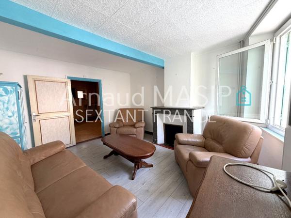 MAISON D'ANGLE, 97M² HAB, JARDIN SURELEVE NON ATTENANT, JOLIE VUE, PROCHE COMMODITES