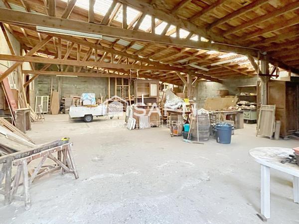 Maison de 167m² avec un atelier de 400m².