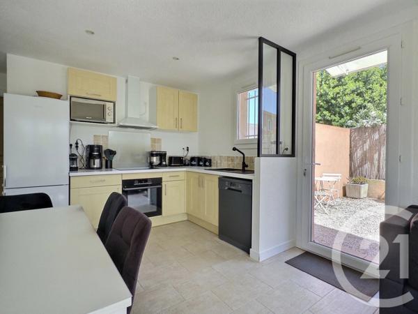Maison à vendre  3 pièces - 73,45 m 2   BORMES LES MIMOSAS  - 83