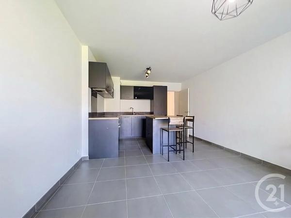 Appartement F3 à vendre  3 pièces - 60,16 m 2   DRAP  - 06