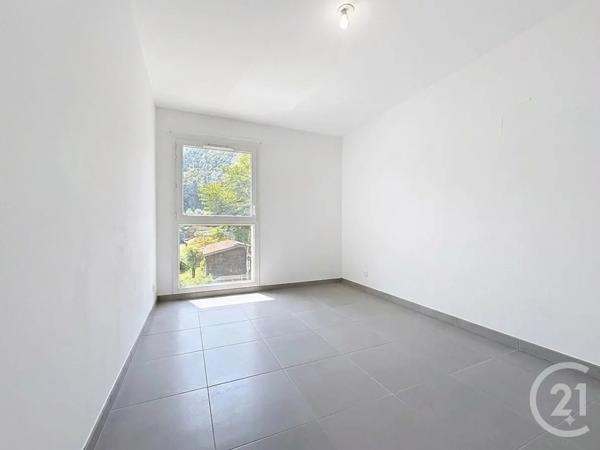 Appartement F3 à vendre  3 pièces - 60,16 m 2   DRAP  - 06