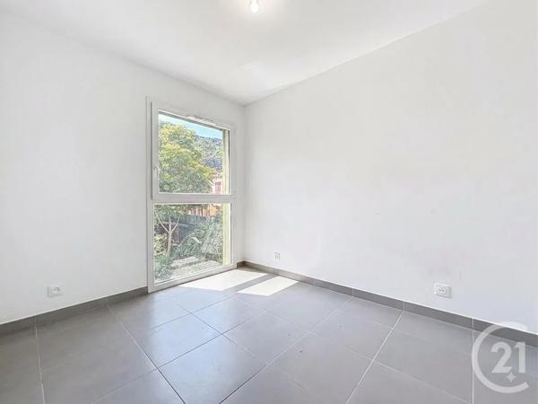Appartement F3 à vendre  3 pièces - 60,16 m 2   DRAP  - 06