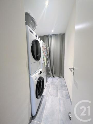 Appartement F3 à vendre  4 pièces - 73,70 m2 FAGNIERES - 51