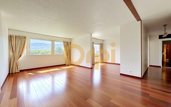 Appartement à vendre    4 pièces • 103,77 m2 Saint-Julien-en-Genevois