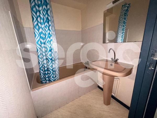 Location 1 Pieces 24 49300 Cholet 34 0109 02 0049