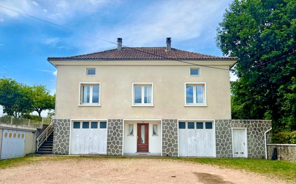 Maison à vendre à Piégut-Pluviers (24360) - Dordogne