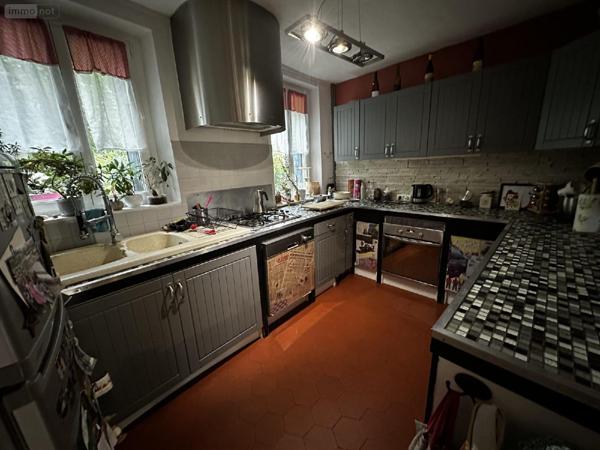 Maison restaurée à vendre à Saint-Julien-du-Sault dans l'Yonne (89330), ref : 2400055