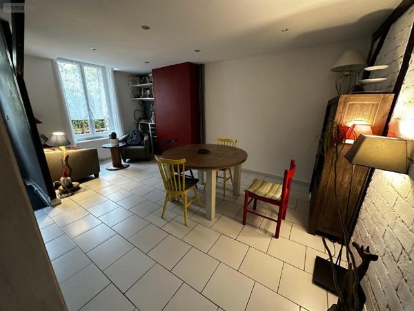 Maison restaurée à vendre à Saint-Julien-du-Sault dans l'Yonne (89330), ref : 2400055