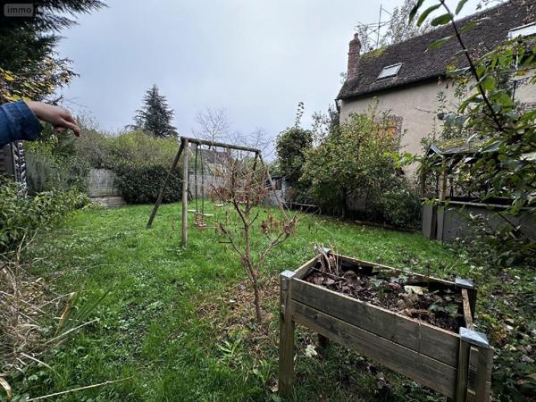 Maison restaurée à vendre à Saint-Julien-du-Sault dans l'Yonne (89330), ref : 2400055
