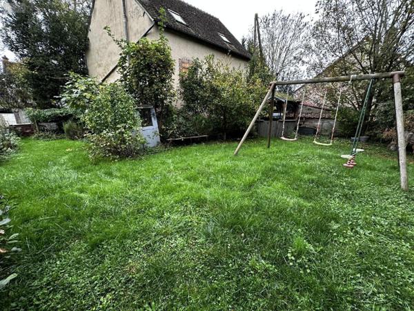 Maison restaurée à vendre à Saint-Julien-du-Sault dans l'Yonne (89330), ref : 2400055