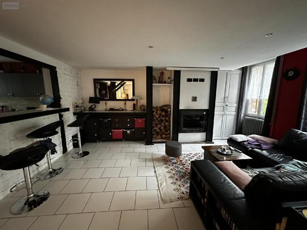 Maison restaurée à vendre à Saint-Julien-du-Sault dans l'Yonne (89330), ref : 2400055