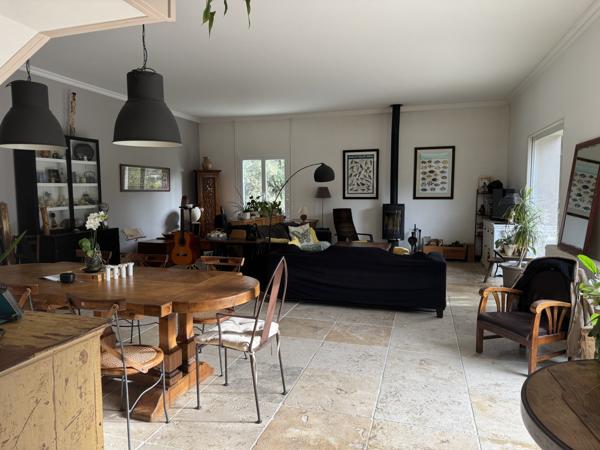 Villeneuve-lès-Avignon (30400) Maison de charme avec grand terrain