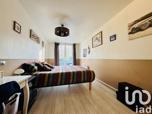 Maison 7 pièces de 135 m² à Saint-Fargeau-Ponthierry (77310)