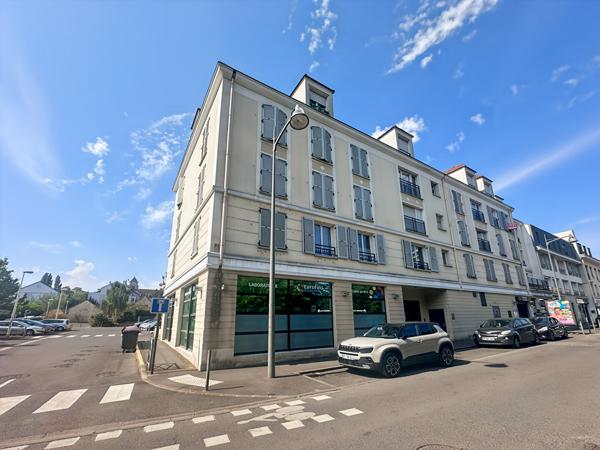 Studio centre-ville Longjumeau-DPE D