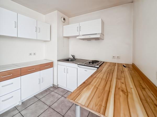 Studio centre-ville Longjumeau-DPE D