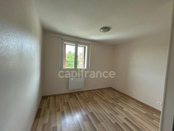Maison à vendre 15 pièces THIVIERS (24)🔑 Lot de 4 logements avec revenus locatifs – Fort potentiel à Thiviers !