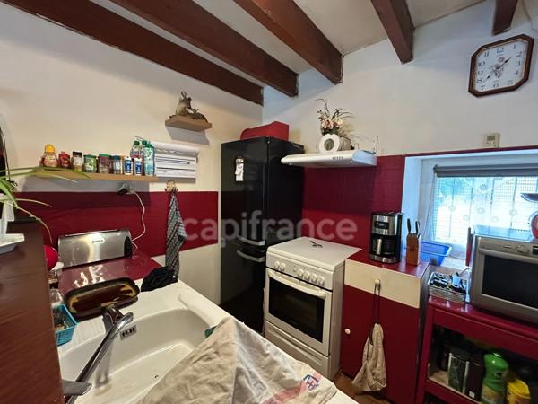 Maison à vendre 15 pièces THIVIERS (24)🔑 Lot de 4 logements avec revenus locatifs – Fort potentiel à Thiviers !