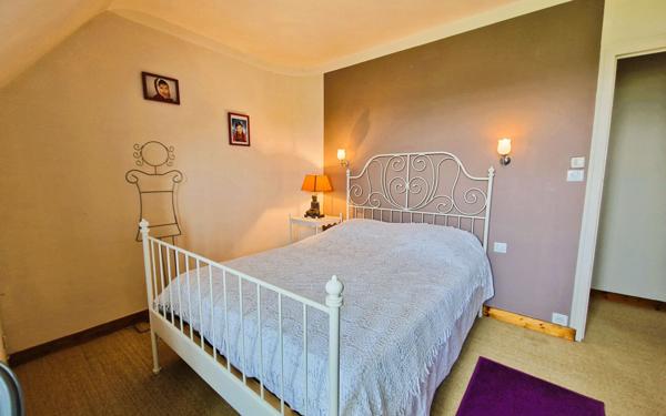 Maison à vendre    8 pièces • 181 m2 Plouhinec