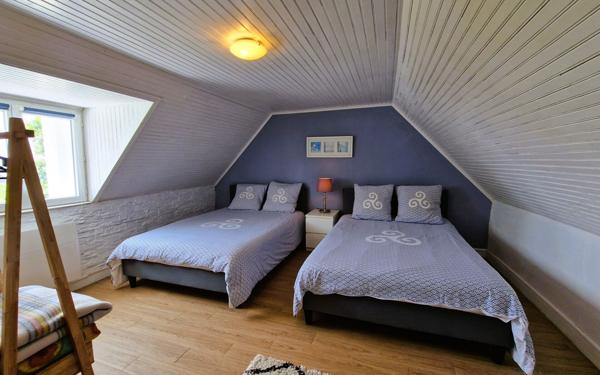 Maison à vendre    8 pièces • 181 m2 Plouhinec