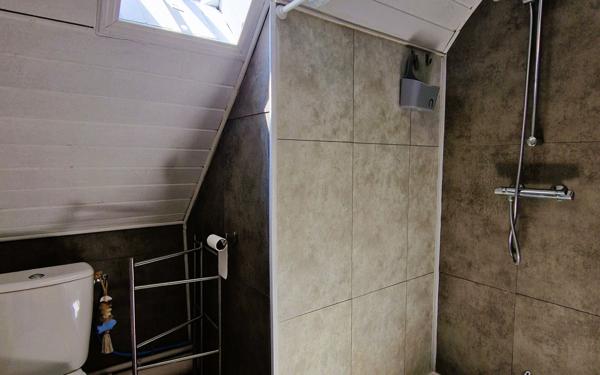 Maison à vendre    8 pièces • 181 m2 Plouhinec