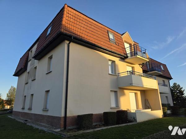 Appartement de type 2 en bon état dans une résidence sécurisée