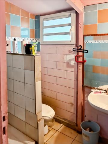 Maison bourbon bois à rénover de 97 m² avec mezzanine sur terrain de 343m2 – Enorme potentiel – Idéale famille nombreuse dans quartier paisible LA POSSESSION